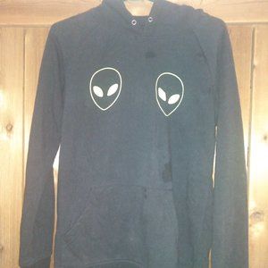 Black Alien hoodie size medium